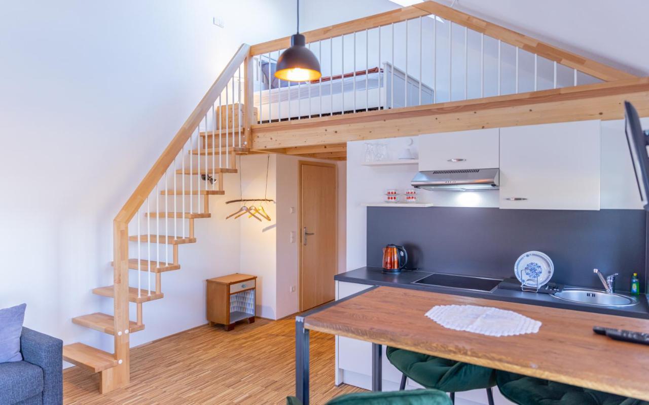 Homely 布拉河畔的海登海姆 客房 照片